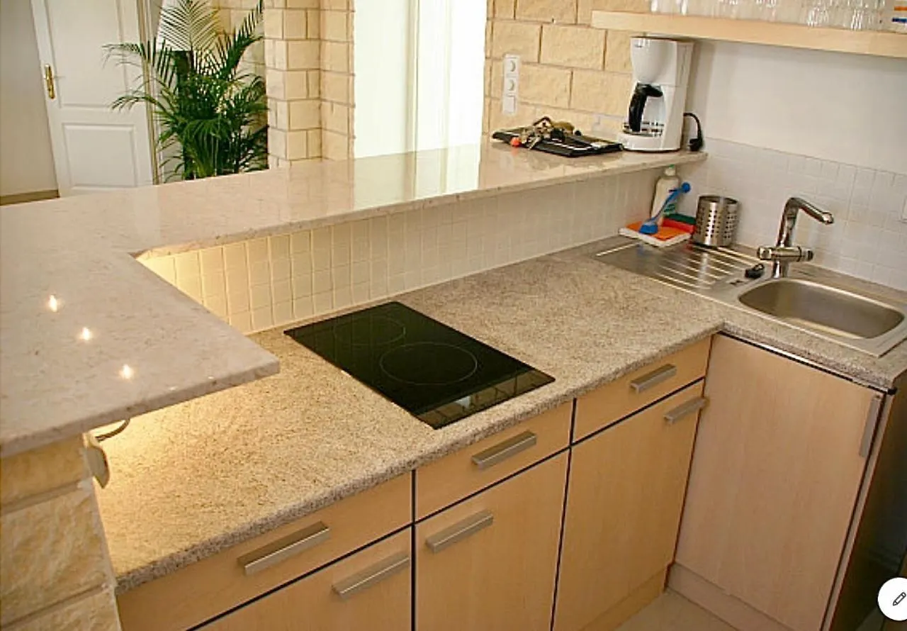 Suite Apartment Jedlesee Vienna 0*,